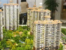 业主诚心出售 装修四房 可自由装修 中高楼层 看房方便