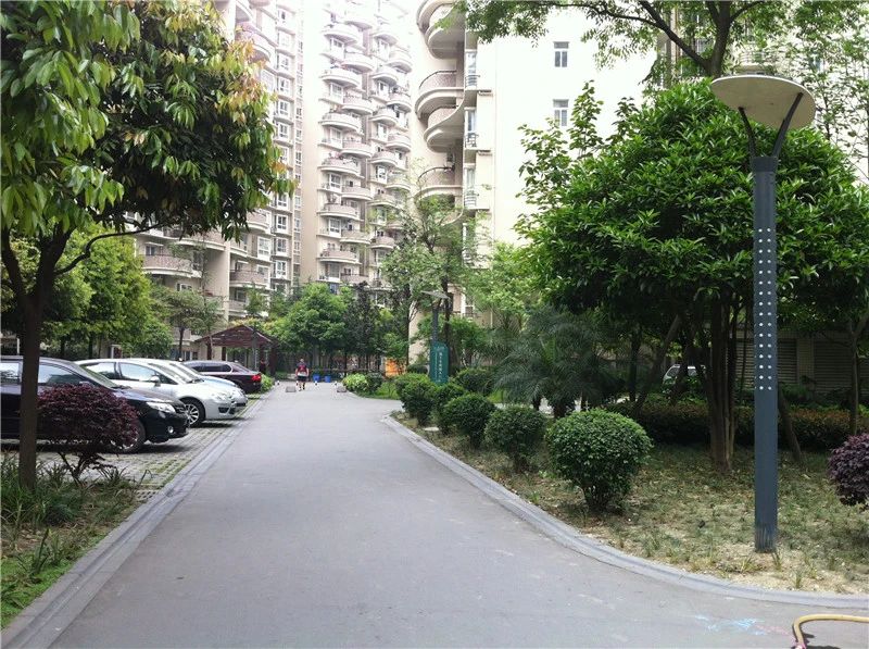 小区相关图