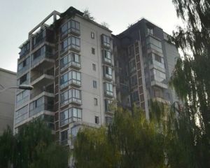 上上城4室1厅西南