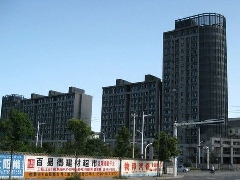 小区相关图
