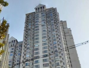 万高都市欣城3室1厅南