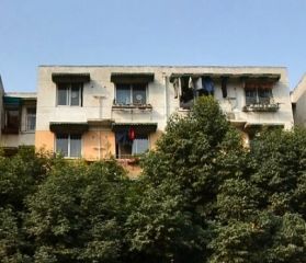 顺江新苑B区3室1厅东南