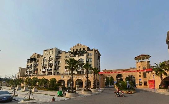 国骅东方湾邸别墅实景图