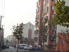 产证齐全 两房朝南 户型方正 得房率高 交通购物方便