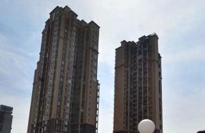 草堂铭城0室0厅南