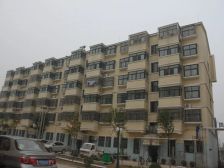 多层三居室,简单装修,诚心出售,公摊少,采光好,