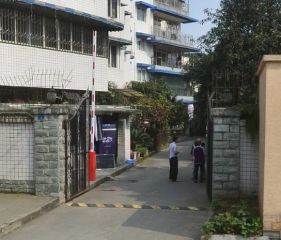 草堂别苑4室2厅东南