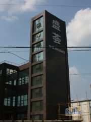 裕丰地铁口房带平台 前面无遮挡 品牌装修拎包入住