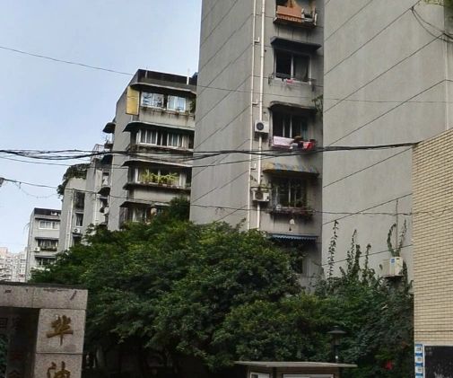 小区相关图