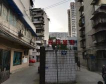 嘉恒商寓3室1厅东北