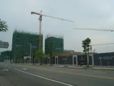 高楼层4开间朝南,看花园,采光好,