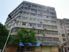 光辉小区 1室0厅 东 北