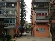 户型方正,启秀shu包房房东诚心出售,看房方便。