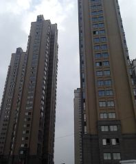 凯旋城3室1厅西南