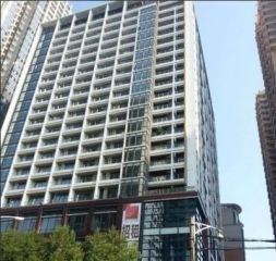 新乐村低楼层实用面积大随时看房业主诚心出售