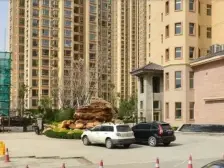 东方旁边 亚泉湾品质小区 跃层两层出售