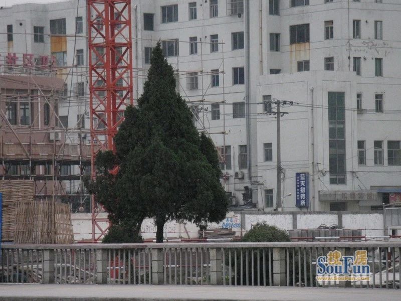 小区相关图