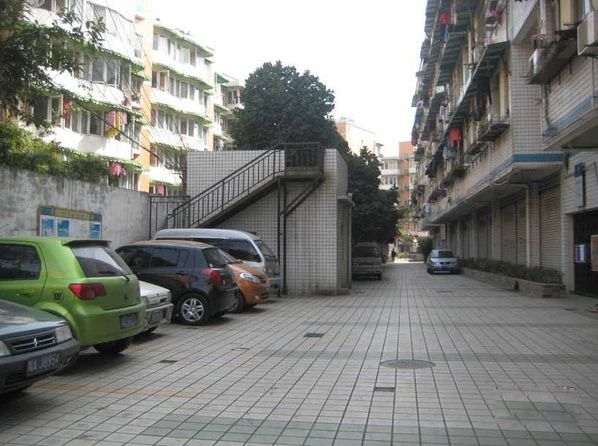 小区相关图