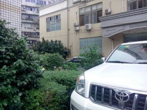 府河竹苑4室1厅东南南
