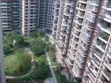 地铁口,电梯2房,楼龄新,配套完善