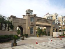 金鼎名城 一楼带下室 户型方正 居家装修 诚心出售