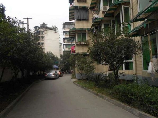 小区相关图