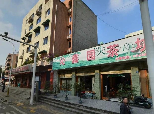 小区相关图