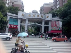 锦宏骏苑南区4室2厅西