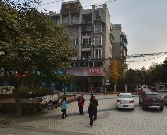 小区相关图