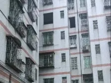 小塘城区步梯房 光线好 配套好 生活便利