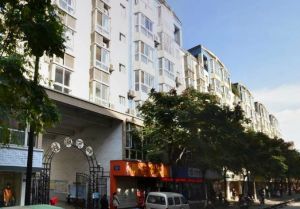 桂湖河畔三期 3室2厅 南