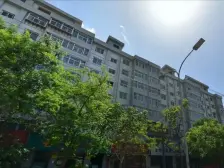 兰峰小区,两室一厅,户型方正,采光好。