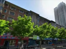 红星巷地铁口公交五公司两室一厅框架房