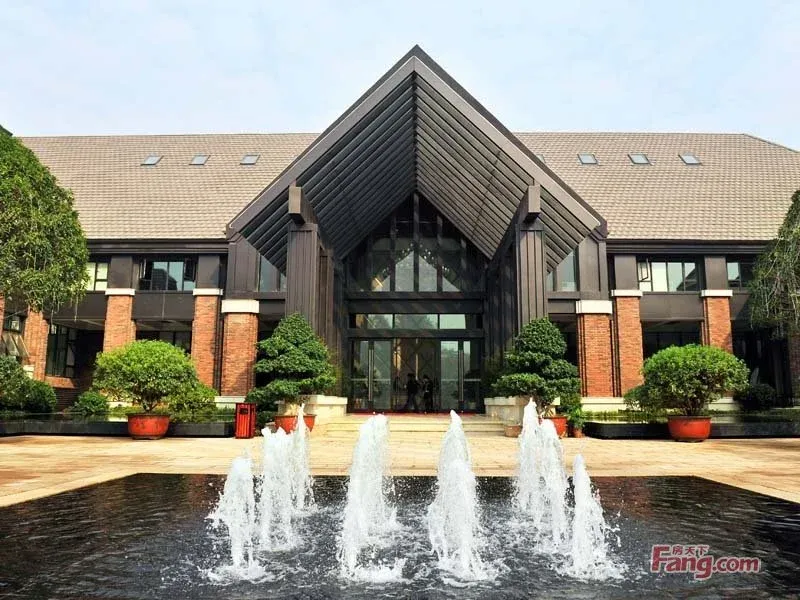 (包购房资格)星湖湾一期 复式楼4 1户型 精装全套中泱空调