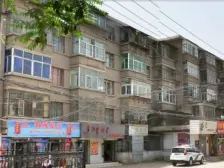 东方红广场 两室一厅 采光无遮挡 交通便利