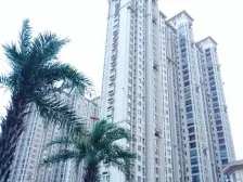 此房出行方便,户型方正,居住方便舒适