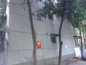 普天小区3室2厅东南
