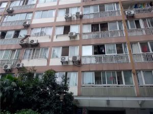 福华新起点2室1厅东北