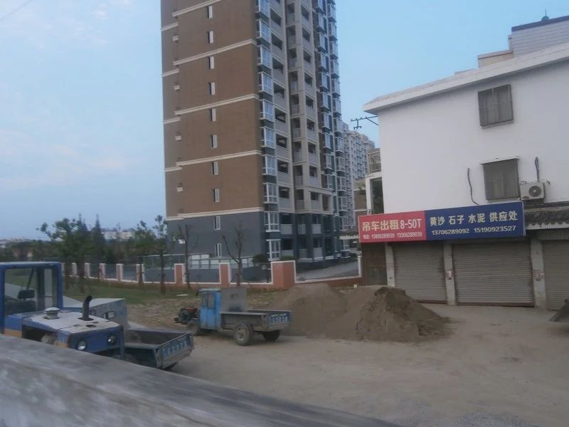 小区相关图