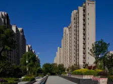 高区不靠路,看房方便,业者诚意出售,紫竹都在