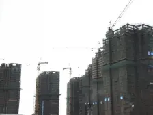 地铁口97平边套毛坯三房,中楼层,得房率高,户型全明