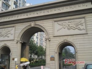 名人国际 3室2厅 南 北