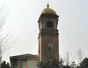 长岸缇香5室2厅东南