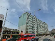 房子户型很好,前后无遮挡,采光没问题..