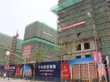 上河湾楼栋距离100米 位置安静 采光好4房4卫户型