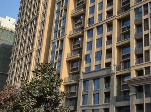 建发中央鹭洲4室1厅西西北