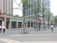 品尊国际一期 3室2厅 南 北