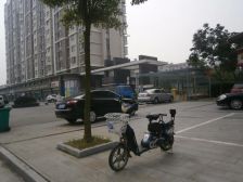 高新区隔壁,精装修一室,拎包包入住
