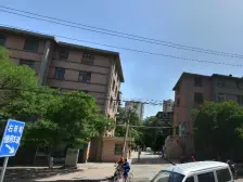 此房满五唯一,业主自住,中间楼层,采光好,