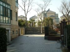 两套打通 万达旁 大平层 带车位